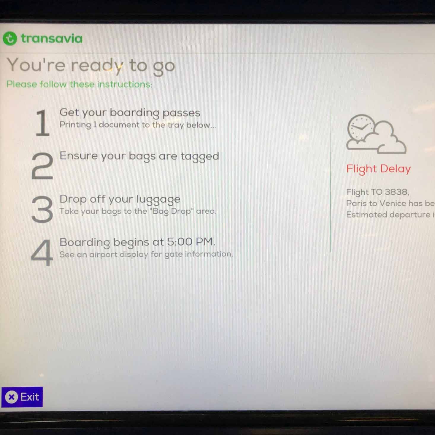 チェックイン機の写真